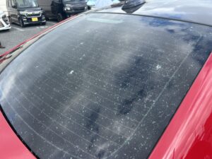 M5事故現状車のリアガラス